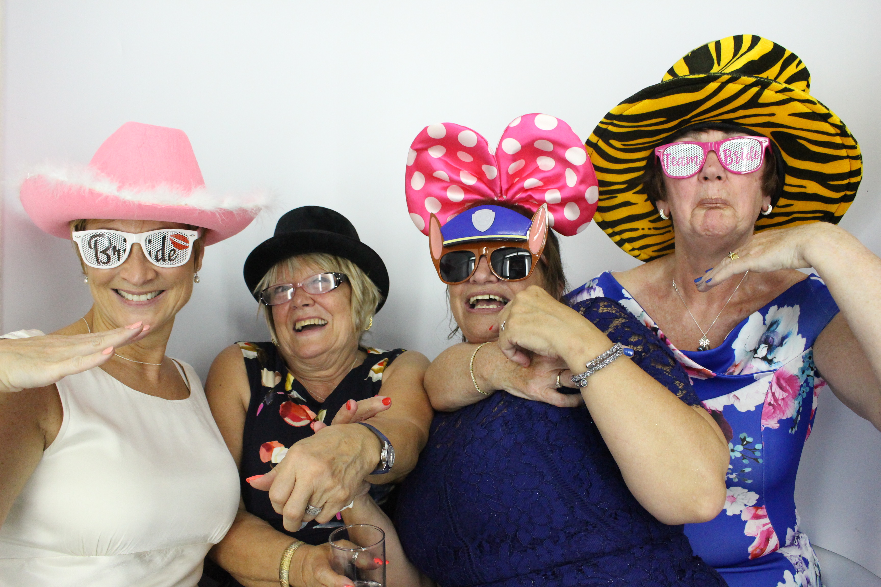 Gary & Debbies Wedding | View more photos from the event at gallery.myphotoboothexperience.co.uk/u/MyPhotoBoothExperienceLtd/Gary-Debbies-Wedding